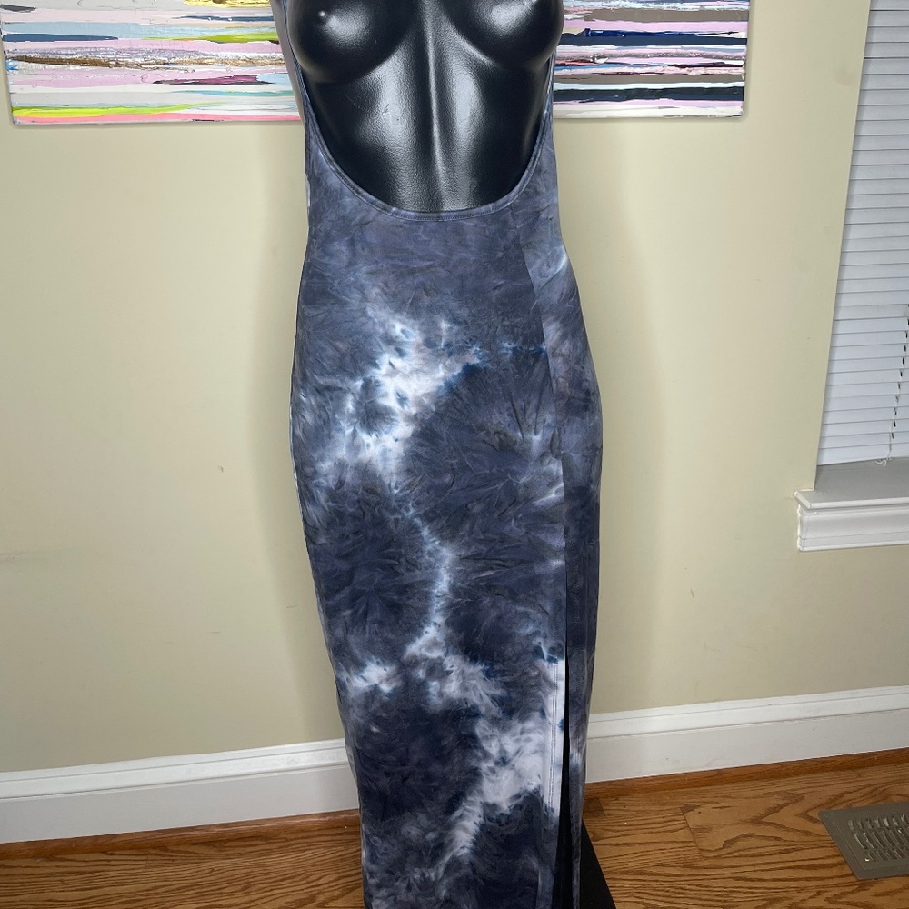 NEW DRESS NO TOP